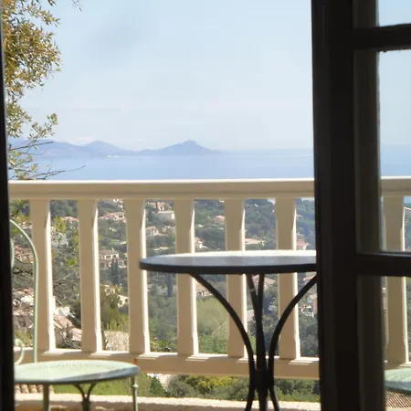 Les Cypres Villa